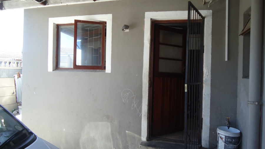 2 Bedroom Property for Sale in Riverside Western Cape